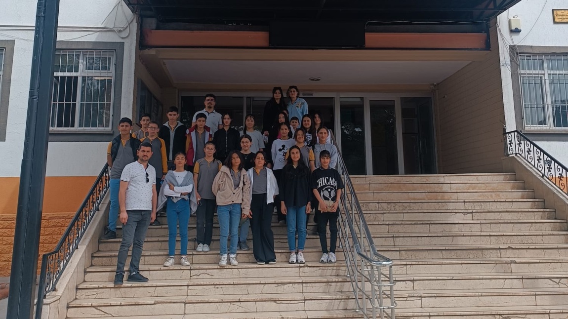 Sami Yangın Anadolu Lisesi Gezisi